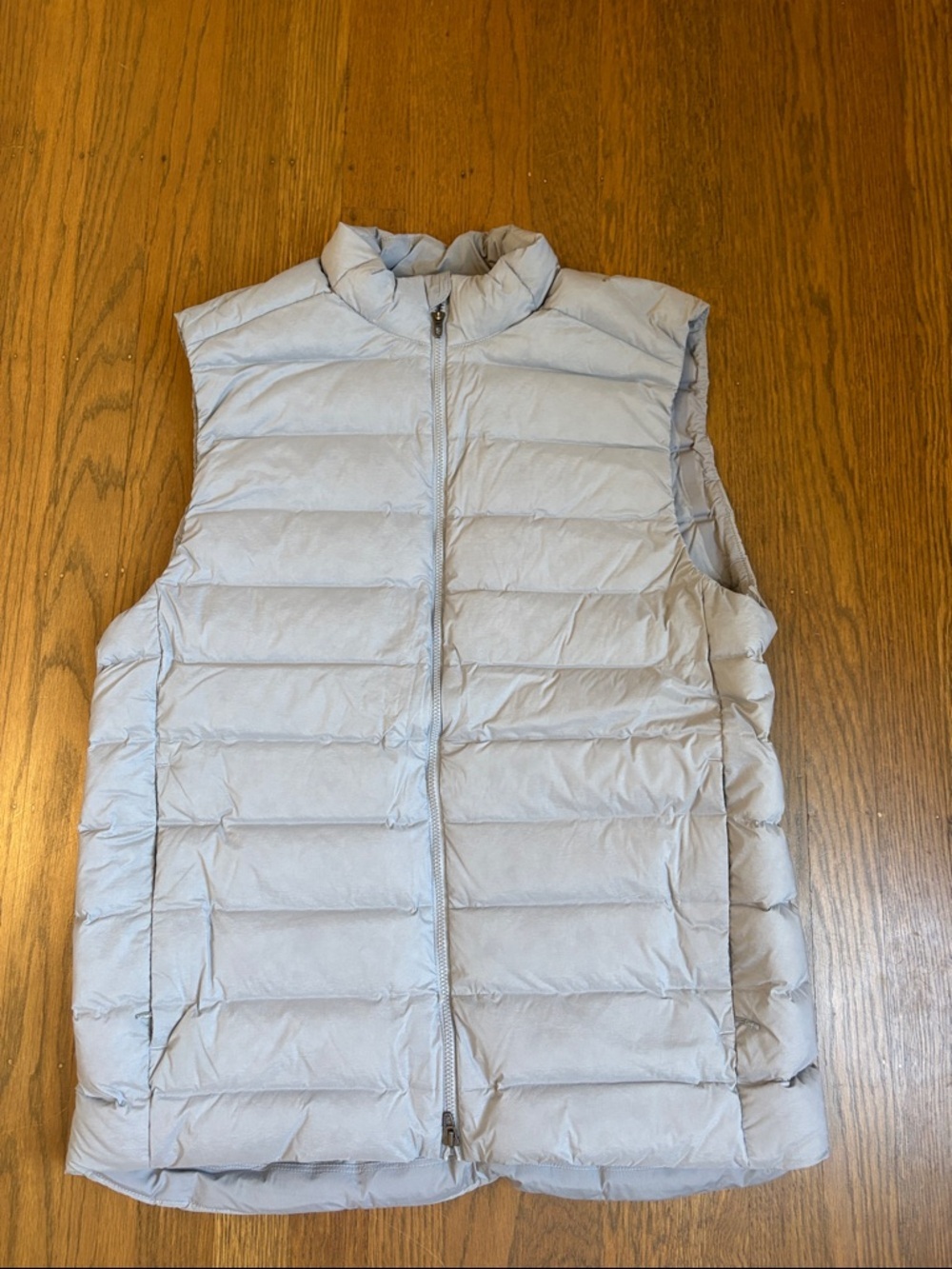 Men's Light Gray Packable Puffer Vest